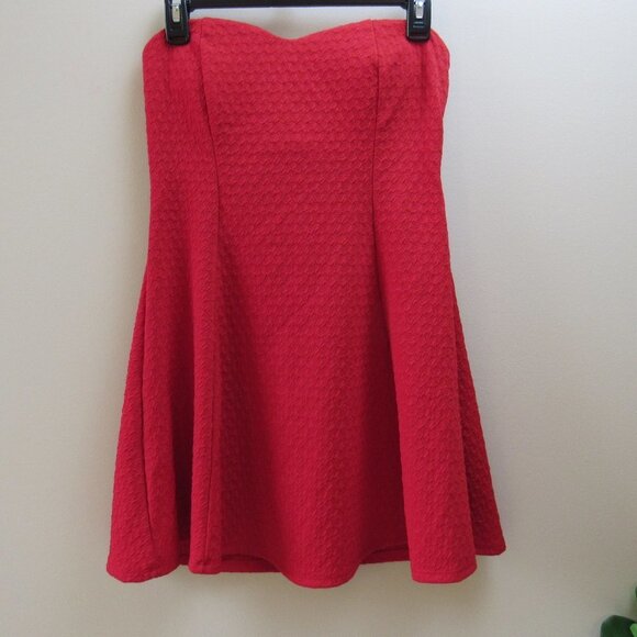 Twirl Red Strapless Skater Dress - Picture 1 of 3